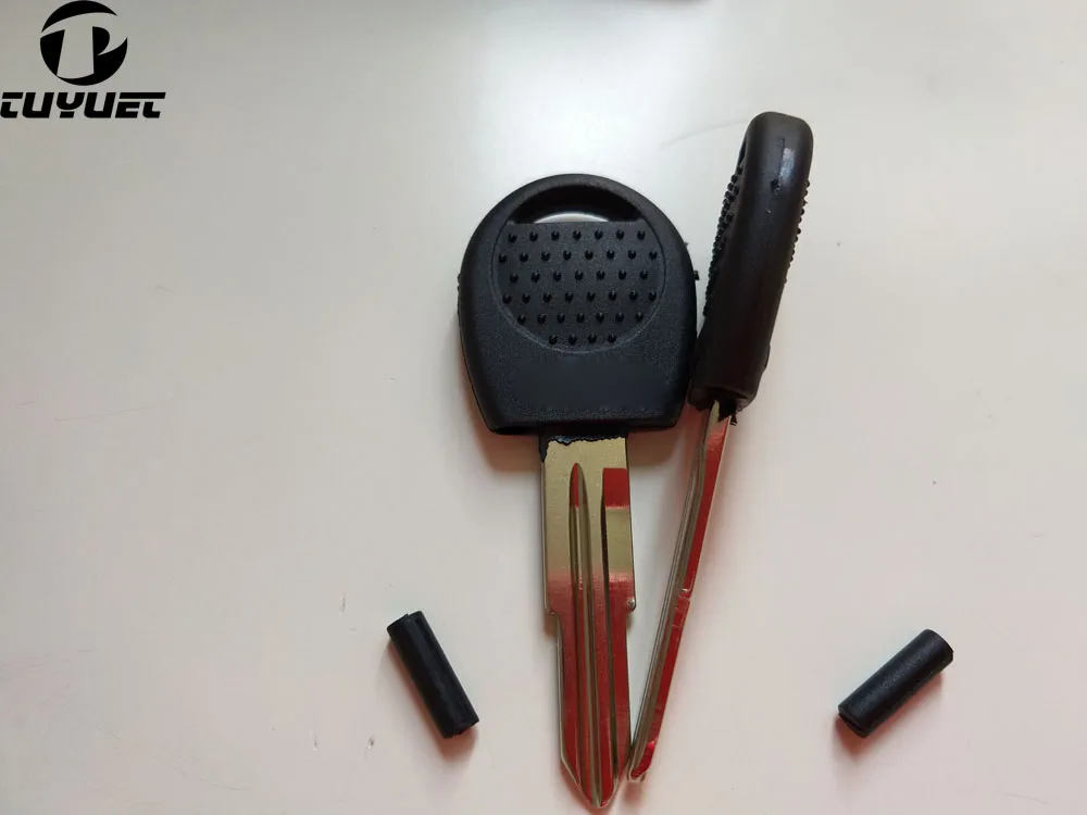 Chevrolet AVEO Key Case (2)-2