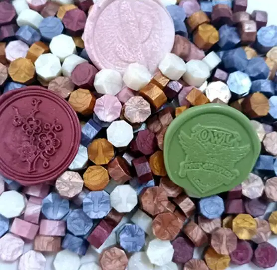Selo do Selo da Cera Selo da Cera de Selagem para Retro Varas de Cera Selo do Envelope do Casamento Cartão de Contas Cores Novo Pílula Granular Selo 1000pecs 24 5 da cera Selo Da Cera de Selagem