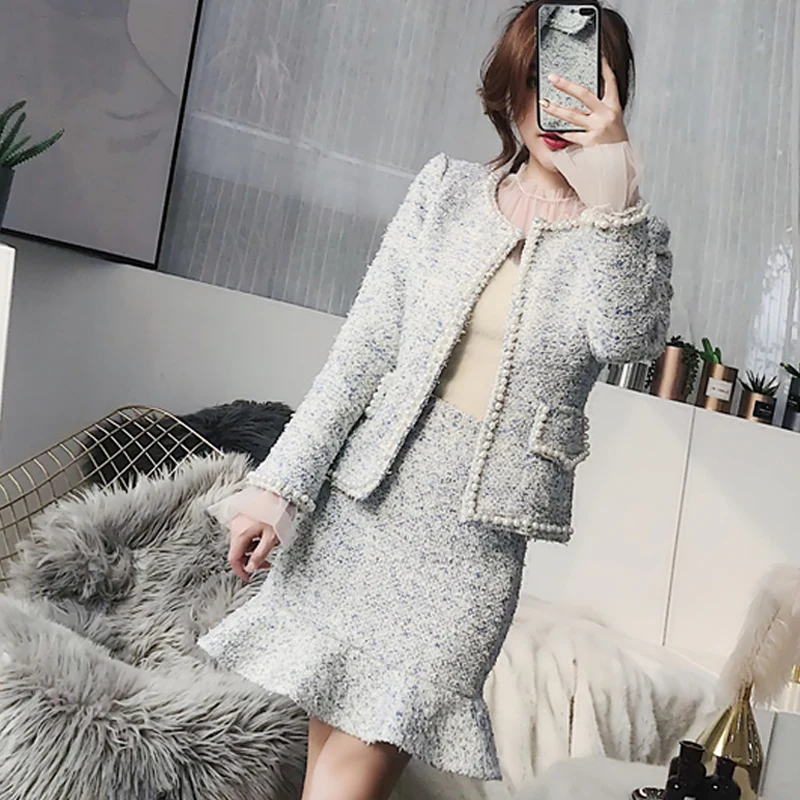 Light blue tweed jacket + skirt suit 2019 spring / autumn / winter women's suit fashion 2 sets