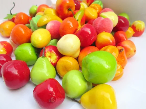 

10 Pcs Mini Simulation Foam Fruit And Vegetables Artificial Kitchen Toys For Children Educational Pretend Play Toy 056