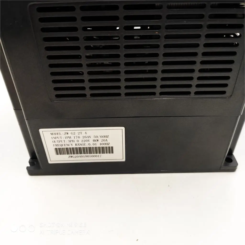 VFD 4KW 220V wejście jednofazowe i wyjście 3-fazy 220V przemiennik częstotliwości darmowa wysyłka VFD 4KW 220V wejście jednofazowe i wyjście 3-fazy 220V przemiennik częstotliwości darmowa wysyłka