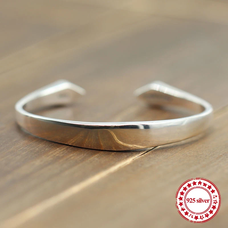 

S925 sterling silver open bracelet retro personality fashion with smooth shape couple simple atmosphere jewelry 2018 new Bangles