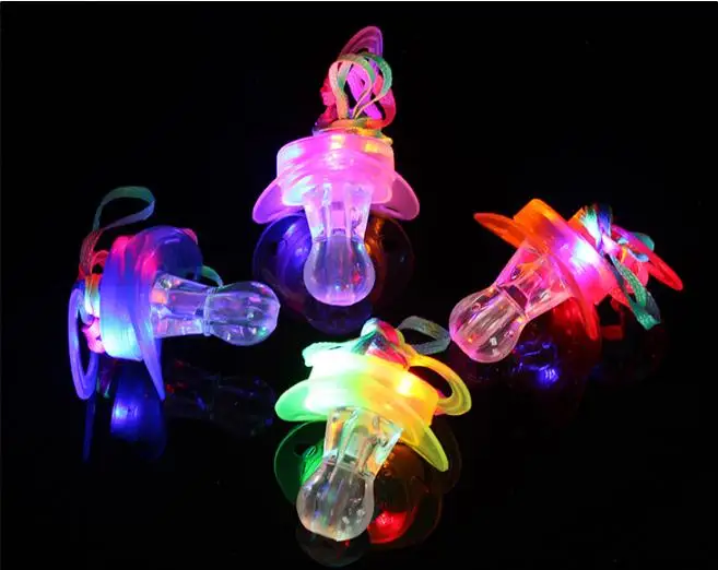 200 teile/los Led Schnuller Pfeife Licht Halsketten Nippel Blinkende Kinder Spielzeug Für Weihnachten Bar Partei Liefert