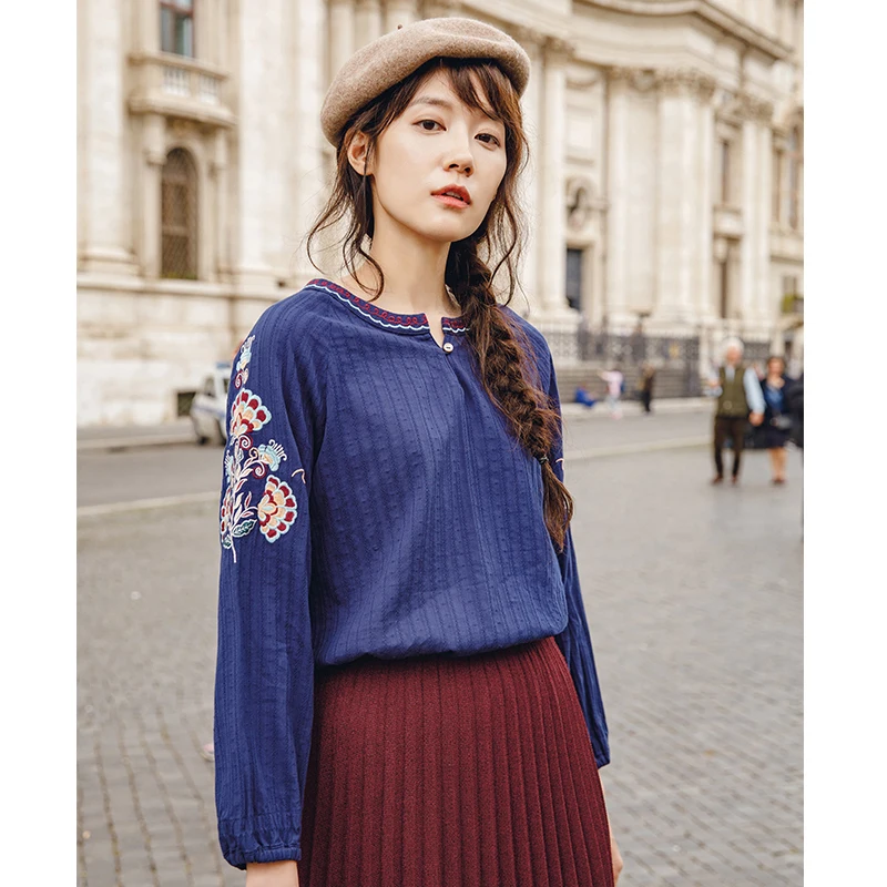 

INMAN 2019 New Arrival Stripped Cotton Round Collar Artistic Women Blouse