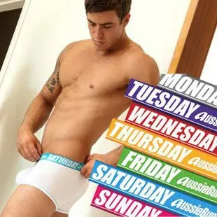 

Free Shipping 2019 HOT Sale 7 pcs/lot men's underwear Men's week pants and colorful belt man inner pants and a suit