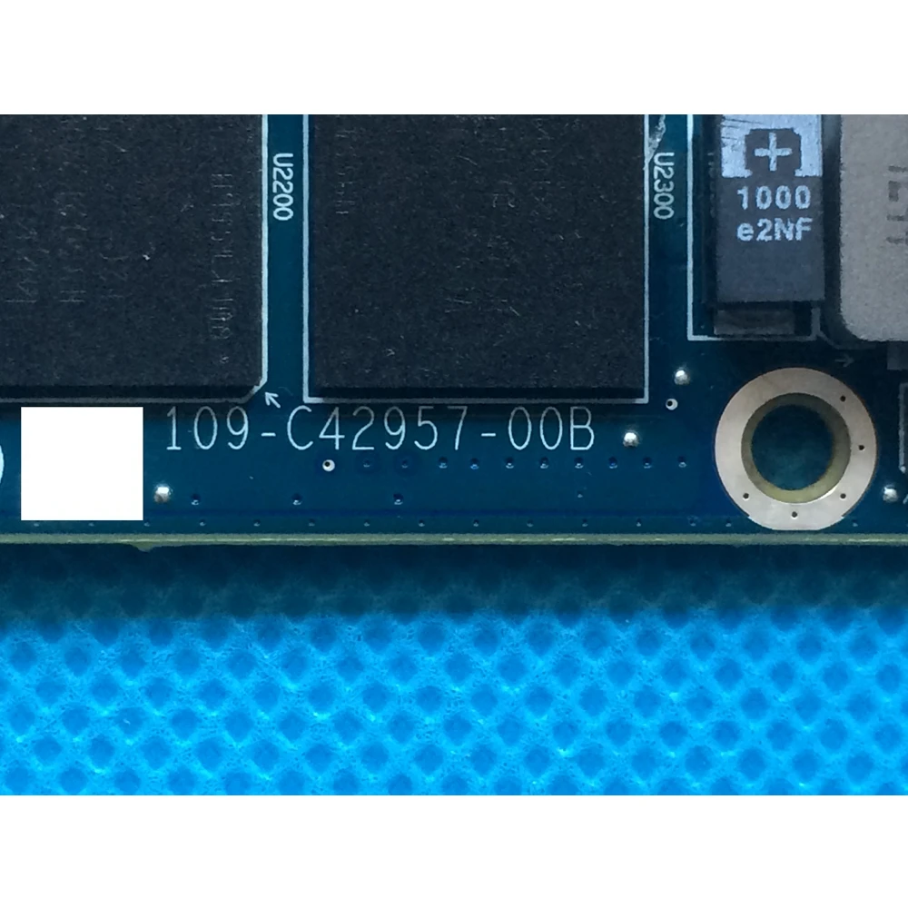  Genuine New 9XVK3 / 09XVK3 / CN-09XVK3 HD 7970M HD7970 2GB Video Card 216-0836036 for Alienware M17