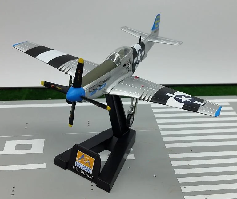 TRUMPETER 1: 72 WWII США P51D Mustang модель 37291 любимая модель