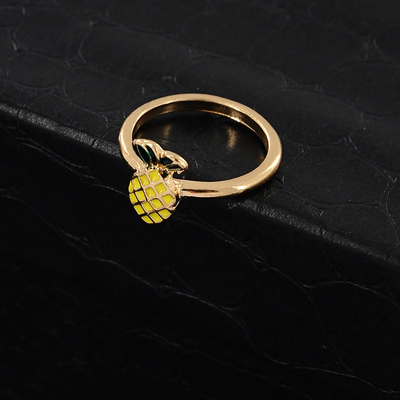 

New Arrival Yellow Fruit Carved Ring Gold color Pineapple Round Ring For Women Elegant Bague Fine Trendy Jewelry
