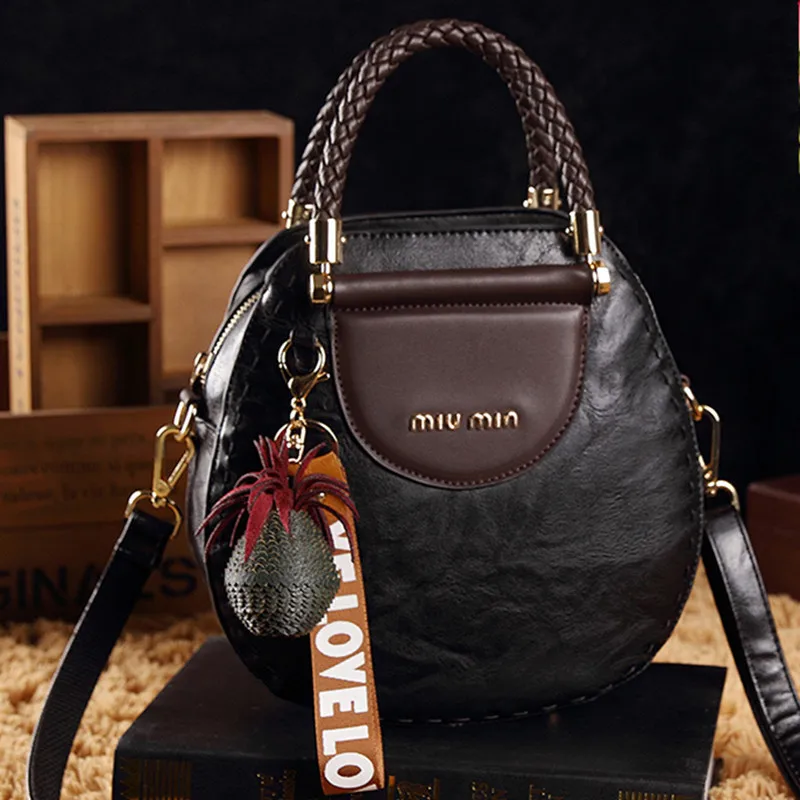 Bolsa de mensajero de marca de CHISPAULO de moda europea americana nuevo 2019 bolso de hombro de cuero PU para mujer envío gratis Bolsa de mensajero de marca de CHISPAULO de moda europea americana nuevo 2019 bolso de hombro de cuero PU para mujer envío gratis