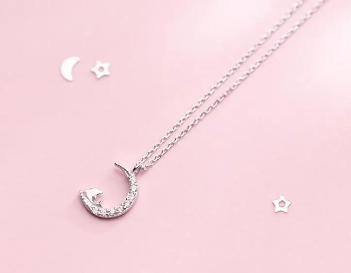 

1PC 100% REAL. 925 Sterling Silver FINE Jewelry Crystals CZ Zirconia aaa+ set fish on the Crescent Moon Necklace GTLx1699
