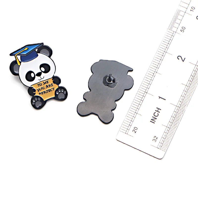 V282 To Me You Are Perfect Panda Pins эмалированные Броши для женщин и мужчин нагрудная булавка мультяшный металлический значок воротник ювелирные изделия Выпускной подарок