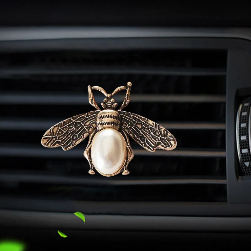 

honeybee modelling car Perfume clip air conditioner outlet air freshener in the automobile air freshener diffuser