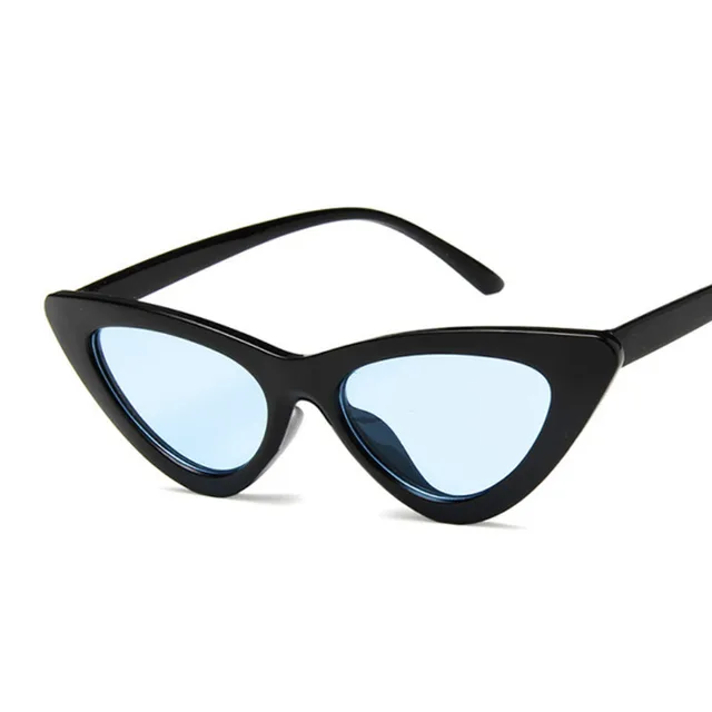 Vintage Cat-eye Sunglasses - Image 3