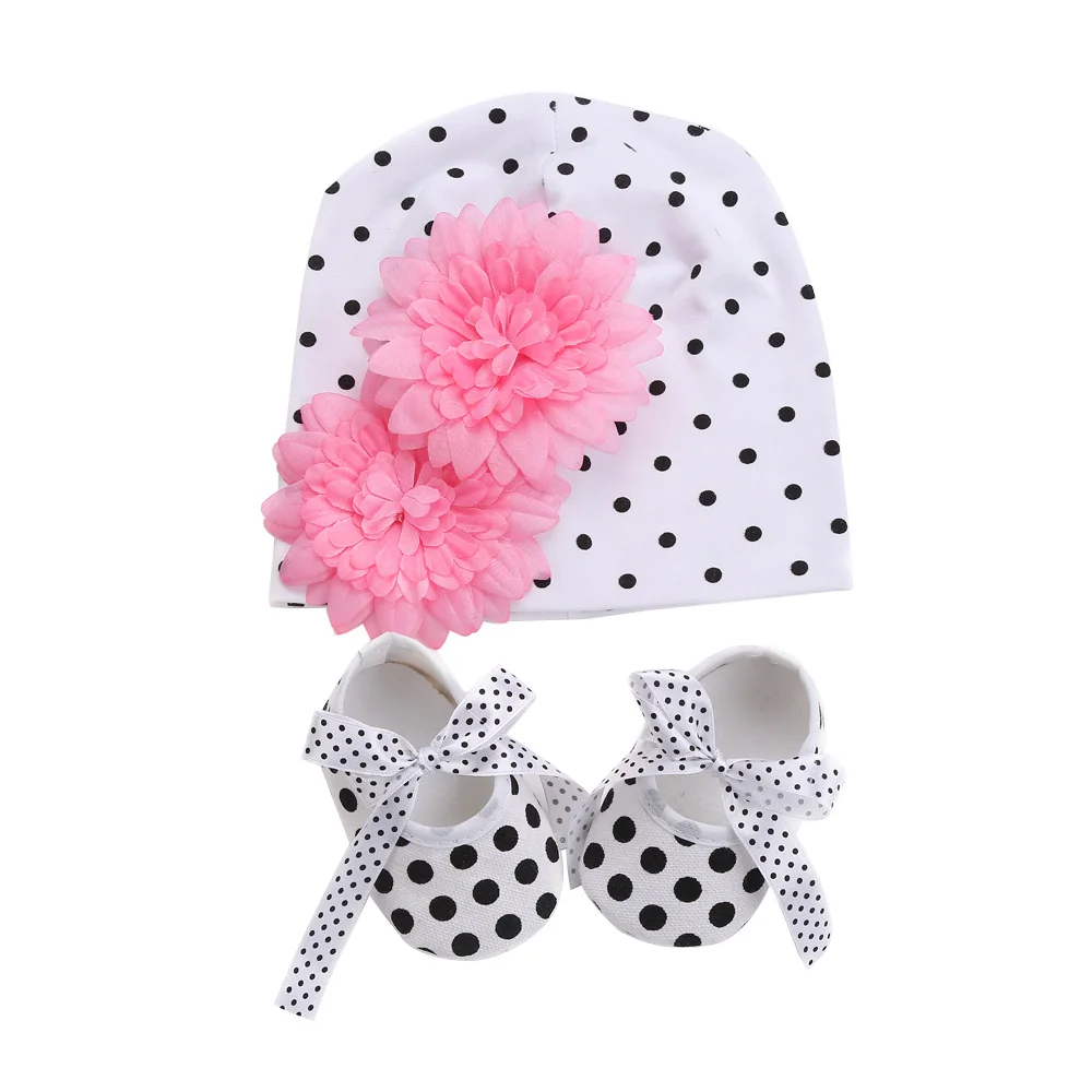 

Newborn Photography Props Flower Baby Hat Dot Shoes Girls 2pcs Set;Cotton Baby Hats For Girls Shoes New Born Caps Fotografia