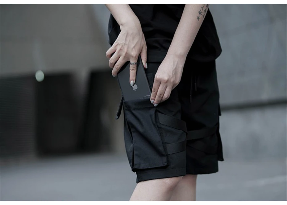 Летние черные мужские шорты Карго, уличная одежда, хип-хоп стиль, повседневные короткие брюки с лентами, мужские шорты с несколькими карманами, WG313
