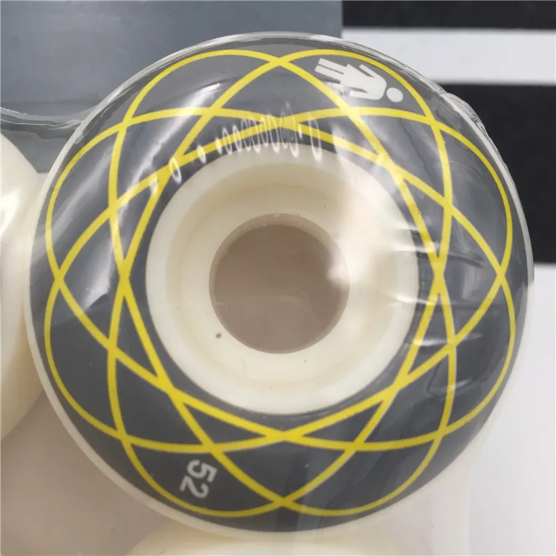 SKATEBOARD WHEEL (92)