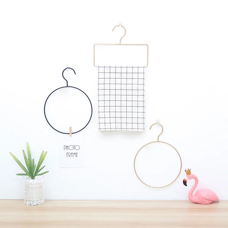 

1 PC Creative Simple Nordic Tieyi Round Rose Golden Towel Ring for Bathroom Bedroom Decoration Hanger