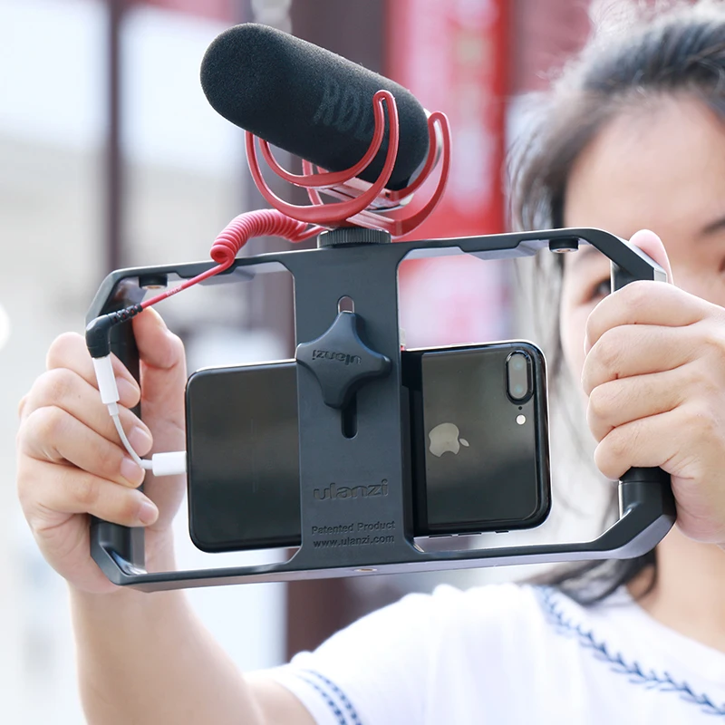 

Ulanzi Smartphone Video Rig Stabilizer Case Filmmaking Recording Vlogging Gear for iPhone XS Max XR Android Tripod Mount Stand