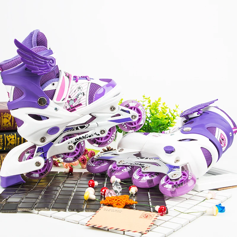 جديد بوي فتاة الأطفال حذاء تزلج بعجلات قابل للتعديل حجم وامض الأسطوانة التزلج الأحذية للأطفال