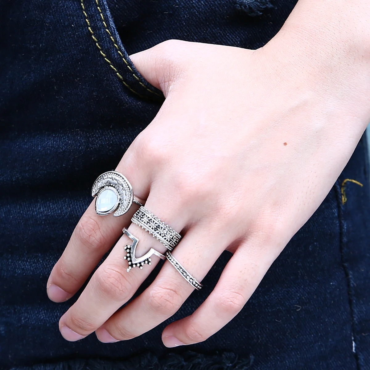 4PCS/Set Vintage Boho Women White Turquoise Silver Knuckle Ring Jewerly