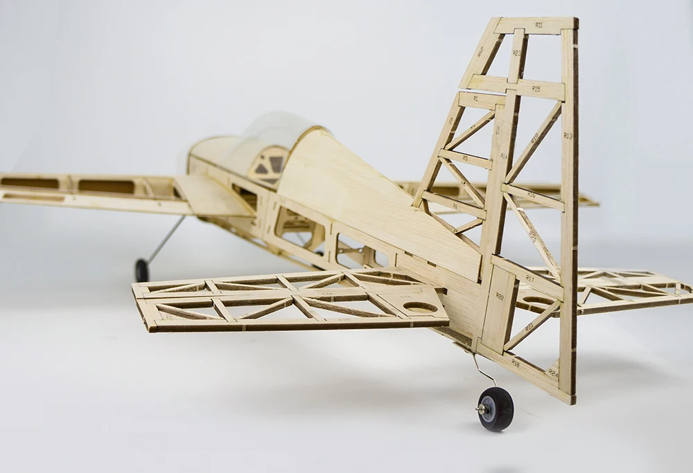 RC самолет лазерная резка самолетик из пробкового дерева Extra330 рамки без крышки размах крыльев 1000 мм Бальза деревянная модель здания