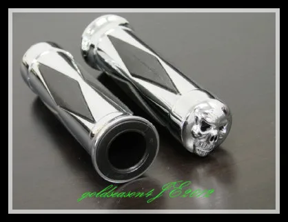 

CHROME SKULL HAND GRIPS for Suzuki GSXR 600 750 1000 Volusia Intruder Boulevard