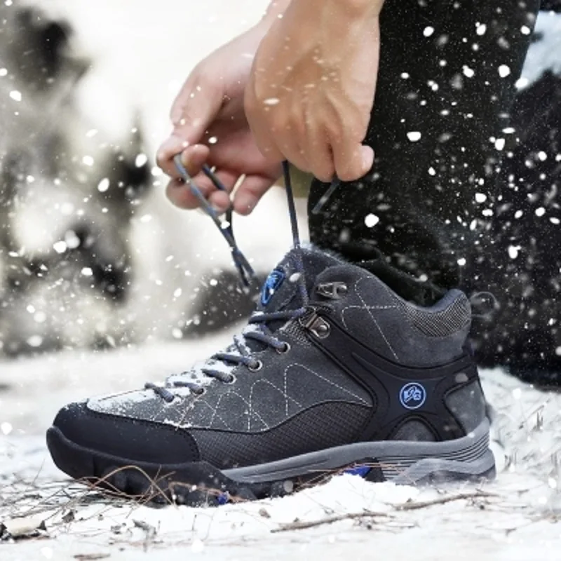 

2019 new plus velvet snow boots men's waterproof anti-ski boots high waterproof non-slip casual boots