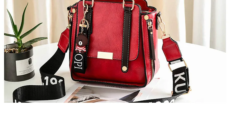 New Stylish Bags Women Shoulder Bag PU Leather Bucket Handbags Fashion Ladies Crossbody Bag with Cute Bear Totes for Female