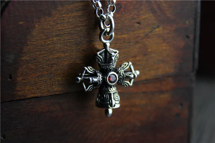 silver-dorje-pendant001a