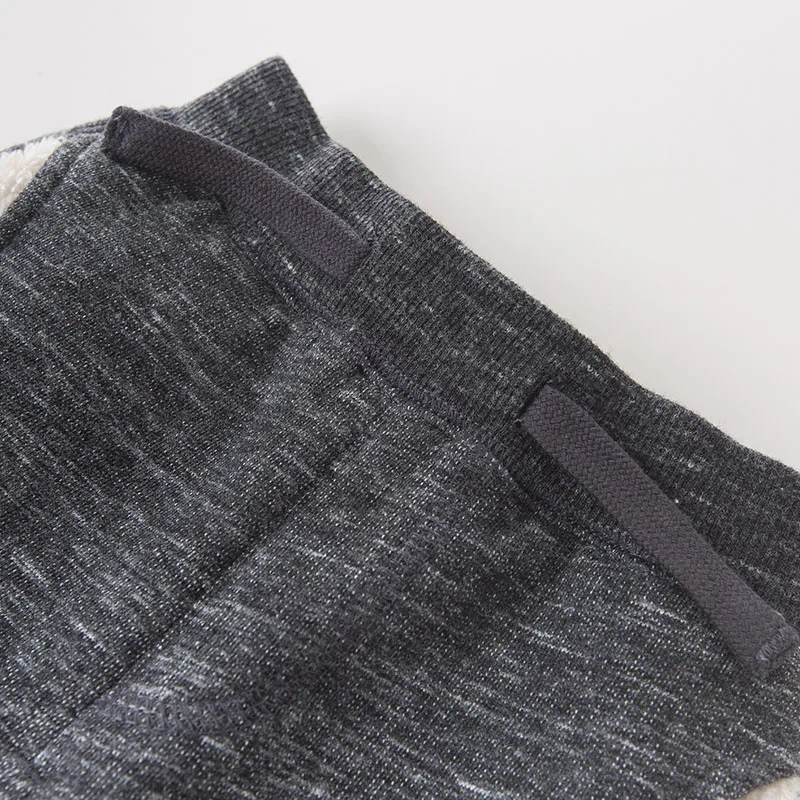 DB6532_0056_6Y3A7411