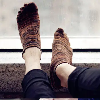 

4 Colors Cotton Men Socks Summer Five Finger Socks For Men Fashion Toe Socks Breathable Ankle Socks