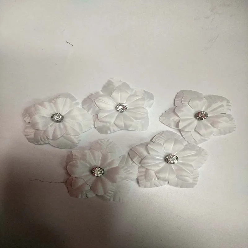 20pcs 5cm Handmade beaded Flower White Embroidery / Applique Silk Cloth