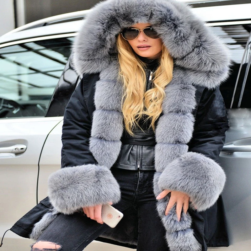 Roiii Winter 2018 Long Warm Parka Jacket Military Female Work Wind-Resistant Thicken Faux Fur Hood Casual Women Fashion Overcoat Coats