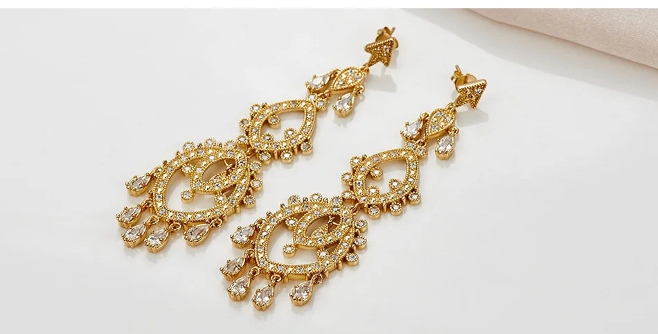 18k-gold-luxury-long-earring-for-women-DAE-0023 (6)