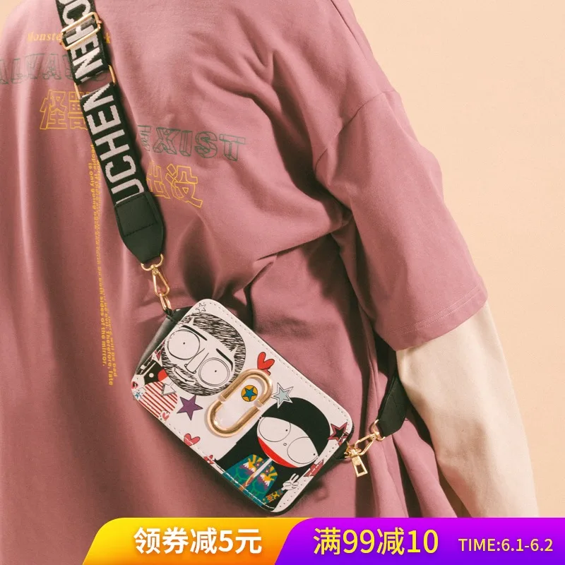Evil Mr. Small bag female new wave Korean version of the wild fashion mini camera bag female broadband Messenger small square