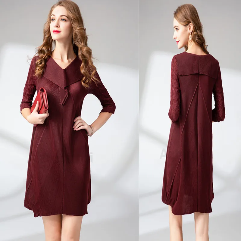 

Azterumi Miyak Pleats Spring New 2019 Women V-Neck Pleated Mini Dress Large Size Loose A-Line Dresses For Women Red Green Dress
