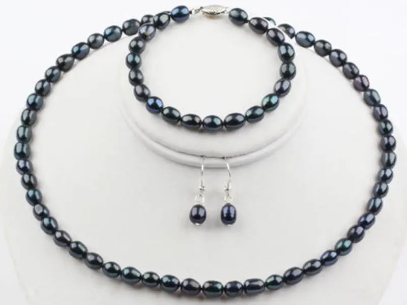 

Free Shipping >>>>7-8mm Natural Black Rice Freshwater Pearl Necklace Bracelet Earrings Jewelry Set