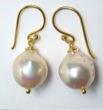 

free shipiing CHARMING PAIR OF NATURAL GENUINE 12-13MM WHITE PEARL EARRING 14K/20 hook