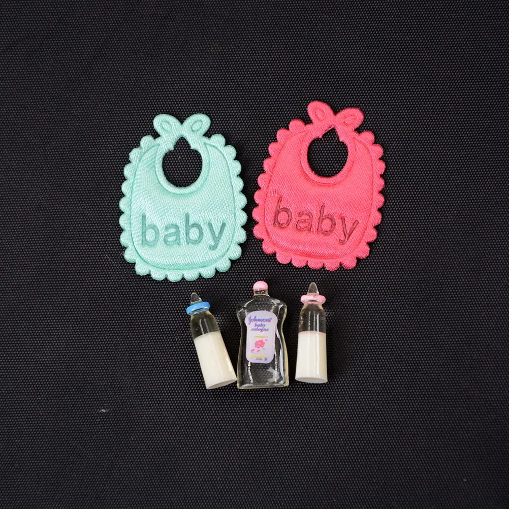 New 1:12 Dolls House Miniature Baby Bottles Shampoo Bibs Set Nursery Accessories for Barbie Girls Gifts