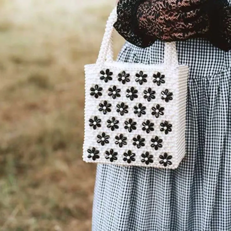 جديد تصميم اليد-المنسوجة زهرة سلاسل اللؤلؤ يد Abs الجنية اللؤلؤ اليد أعلى-حقائب بيد أزياء النساء الحياكة حقيبة