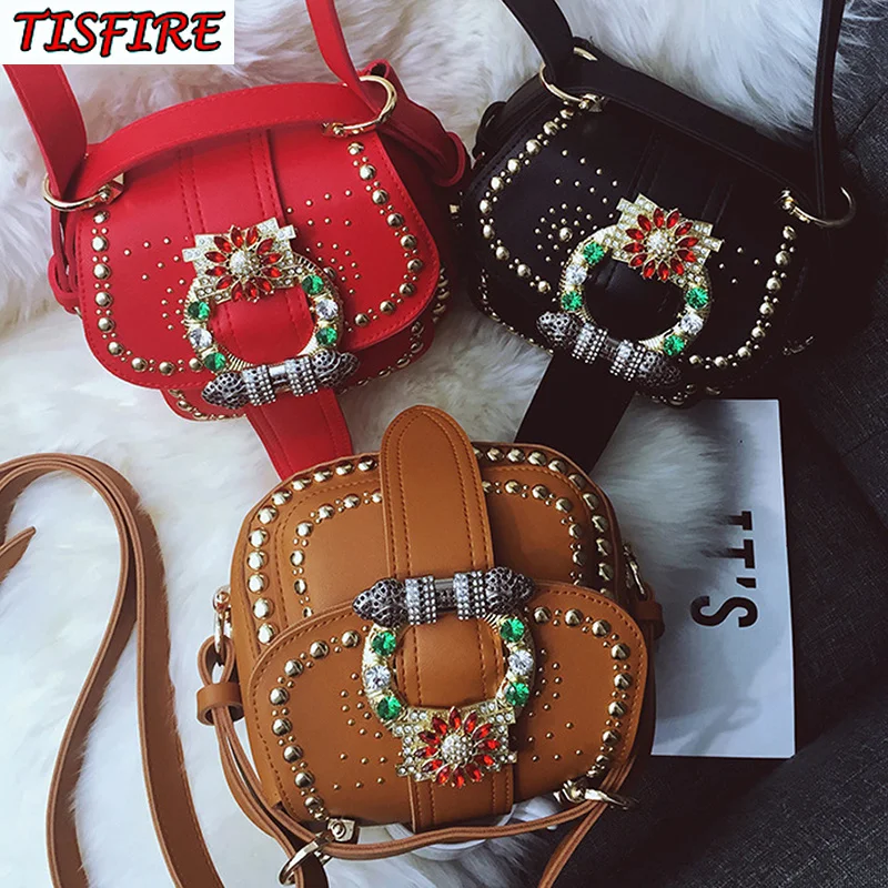 2018 новые кожаные седельная сумка абсолютно свинья заклепки crossbody мешок моды