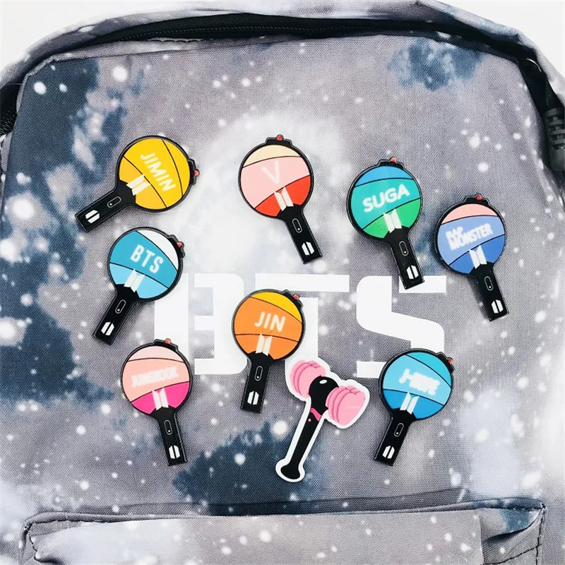 

Youpop KPOP Blackpink Bangtan Boys Album Hammer Lightstick Brooch Pins Badge Light stick Accessories SUGA V RM LU6538