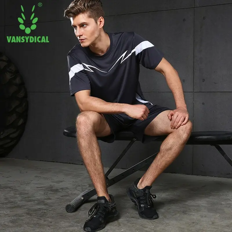 2pcs Men Sport Suits Marathon short sleeves+Shorts Quick Dry Vests