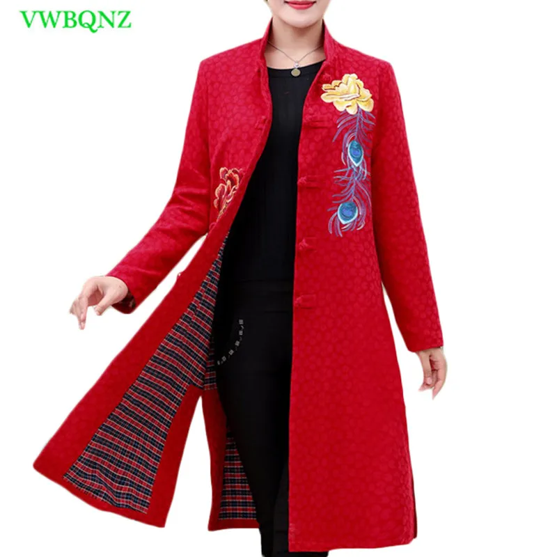

Middle-aged spring autumn long women's windbreaker embroidery 4XL large size feminine coat fashion thin section trench coat A746