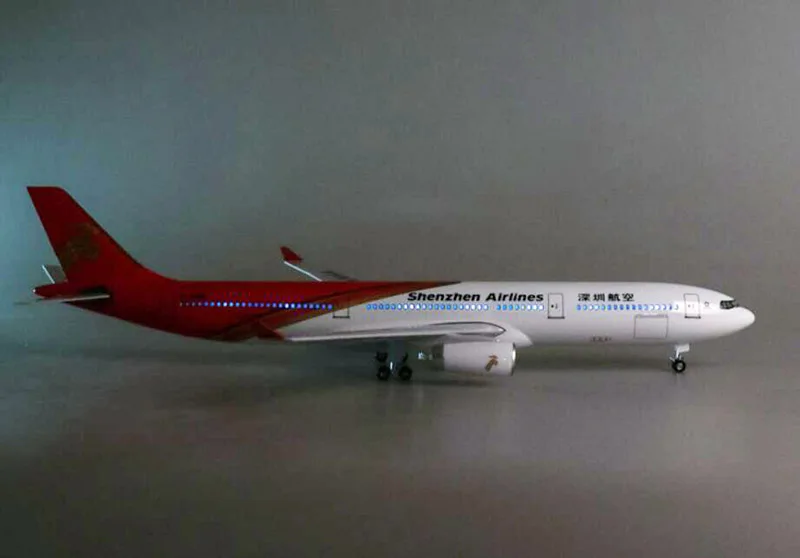 14cm Shenzhen Airlines Airplane Aeroplane Diecast Metal Plane Toy Model