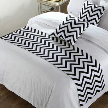 

Yazi Geometric Bed Runner Scarf Bed Tail Towel for Home Hotel Bedroom Bedding Decor White