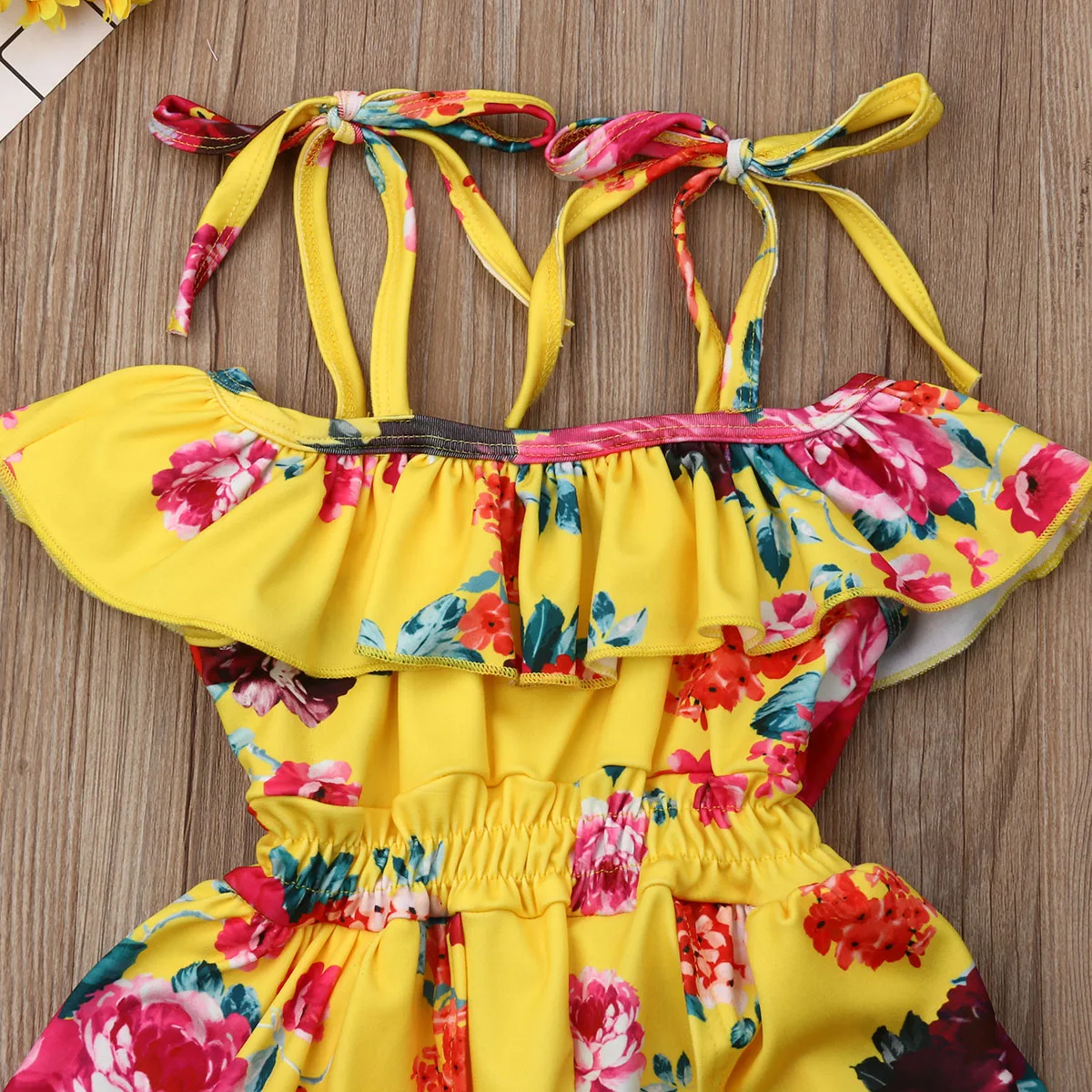 Летнее милое платье в стиле бохо для маленьких девочек желтое платье трапециевидной формы с рюшами и цветочным узором От 6 месяцев до 5 лет
