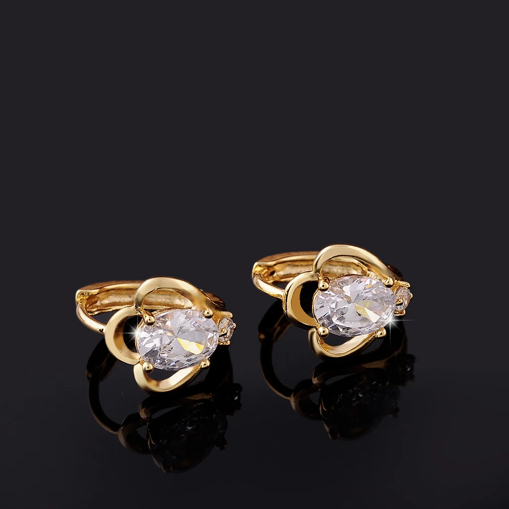 

Fashion Zircon Hoop Earrings Women Gold Small Ring Earrings Gift Ideas for Women Fashion Jewelry Womens Accessories