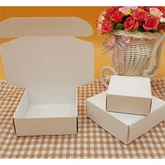 100 шт белый черный картон крафт бумажная коробка белая Свадебная подарочная упаковка коробки свадебные коробки конфет вечерние сувениры Мыло Подарочная коробка маленькая - Цвет: White
