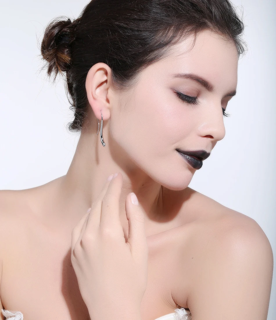 OE168-MODEL-IMG_1589-R